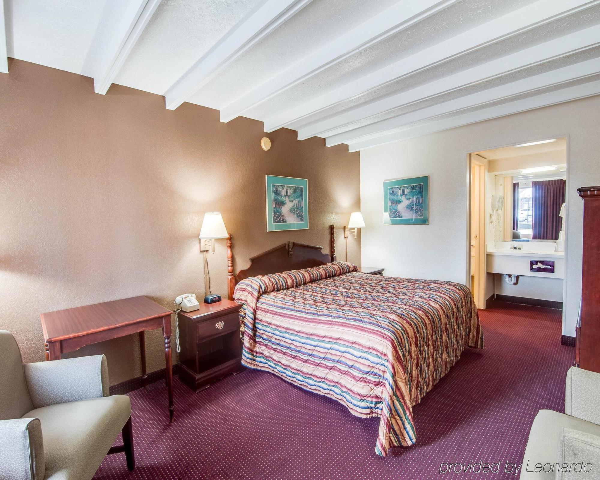 Rodeway Inn Galax Highway 58 מראה חיצוני תמונה